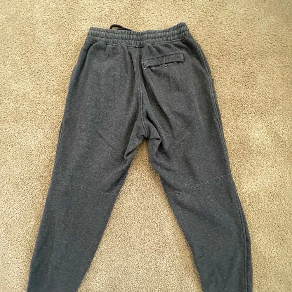 Under Armour Charcoal Sweatpants - Picture 2 of 5